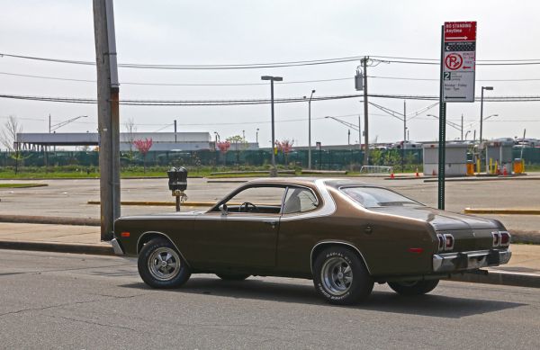 1973 Dodge Dart Sport in brown